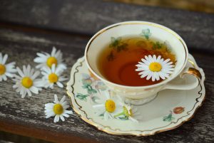 wellhealthorganic.com:5-herbal-teas-you-can-consume-to-get-relief-from-bloating-and-gas